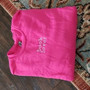 Book Lover Pink Sweatshirt Size Medium
